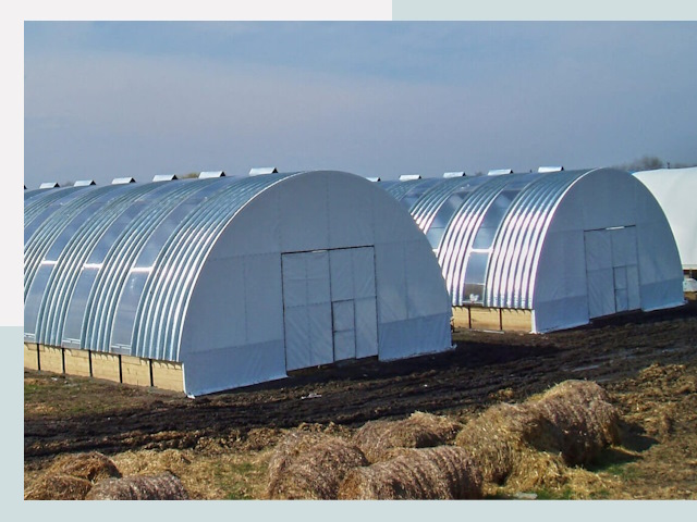 Сельскохозяйственные здания в Ейске