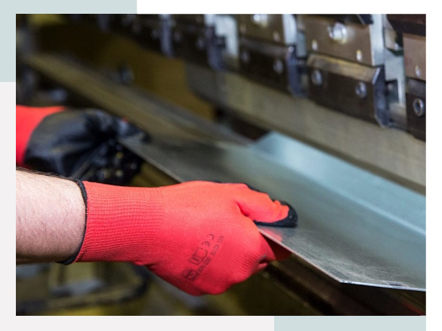 Гибка металла в Ейск от 618 руб. - Надёжно и быстро